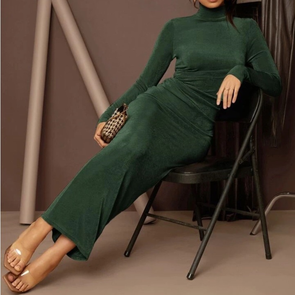 •Sold on Mercari• Shein Dark Green Long Sleeve Dress 4 •Brand New• - Picture 3 of 5
